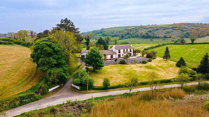Lough Cowey Lodge, 9 Lough Cowey Road Lough Cowey Lodge, 9 Lough Cowey Road