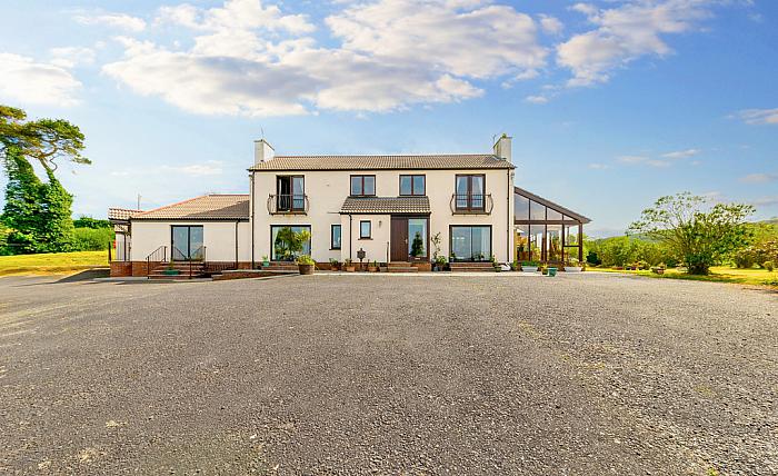 Lough Cowey Lodge, 9 Lough Cowey Road Lough Cowey Lodge, 9 Lough Cowey Road