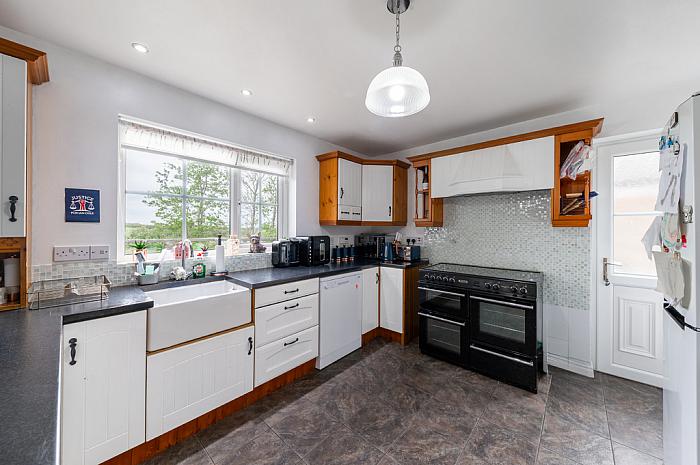 8 Princetoon Avenue 8 Princetoon Avenue