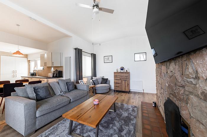 36 Ballycrochan Road