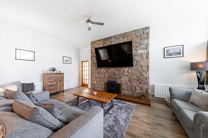 36 Ballycrochan Road