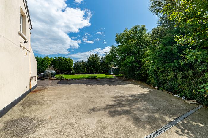 Kirkiston Cottage, 58 Ballyeasborough Road Kirkiston Cottage, 58 Ballyeasborough Road