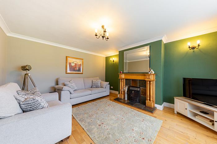 31 Joe Tomelty Drive