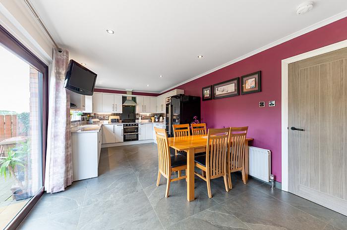 2 Grangewood Park