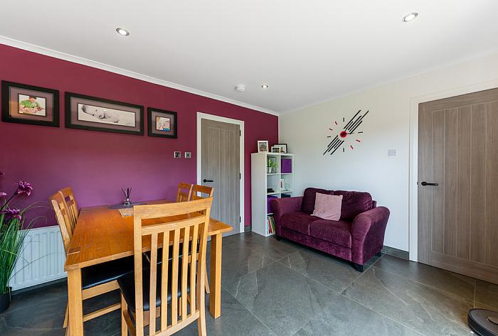 2 Grangewood Park