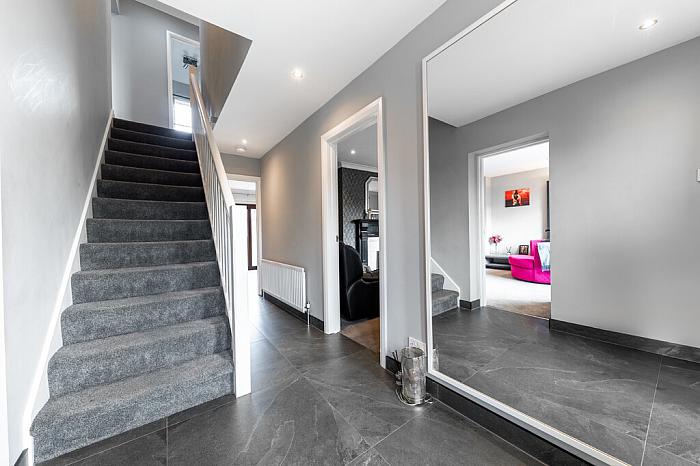 2 Grangewood Park