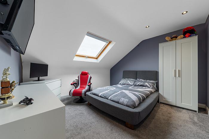 31 Castle Meadow Drive