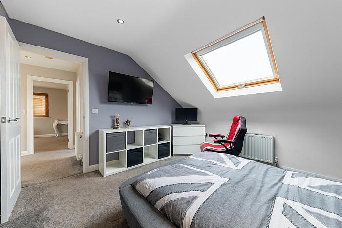 31 Castle Meadow Drive