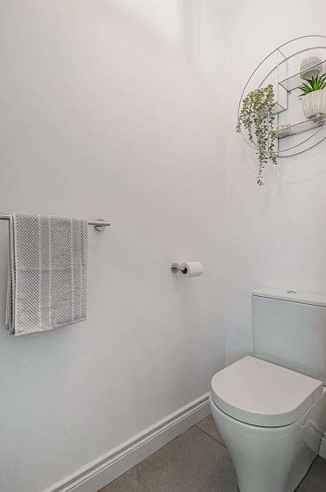 18 Rowanvale Crescent