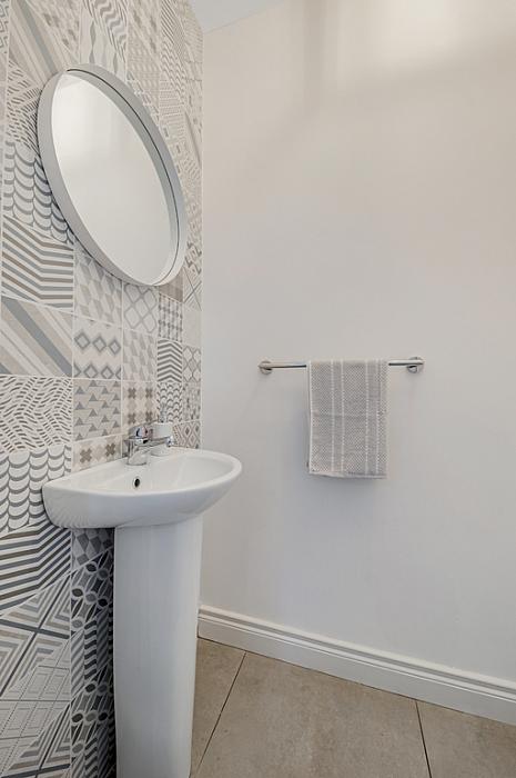 18 Rowanvale Crescent