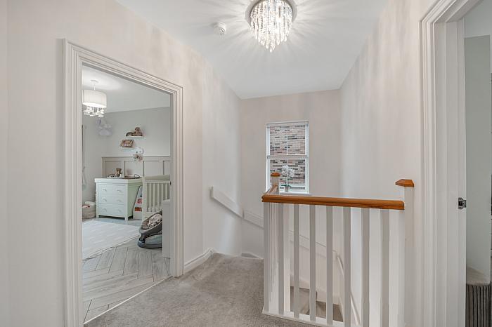 18 Rowanvale Crescent