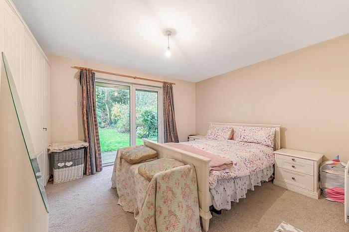 1 Beechwood, Old Quay Court