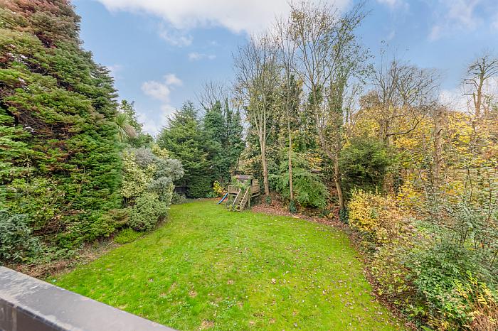 1 Beechwood, Old Quay Court