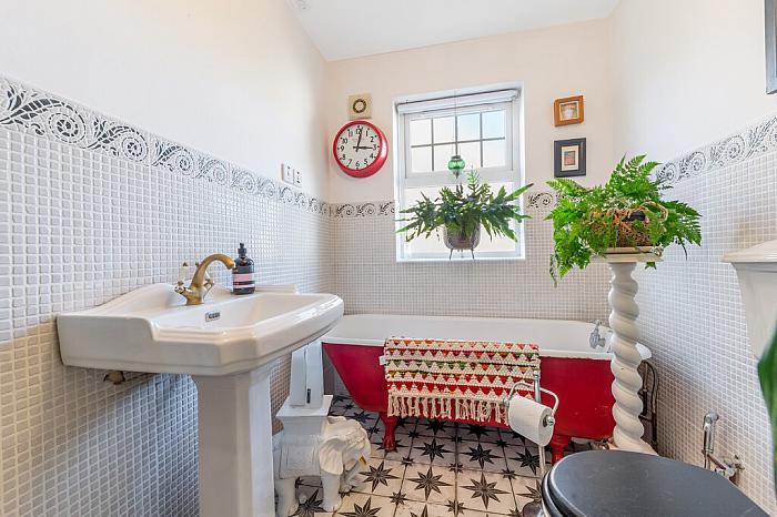 467 Springfield Road