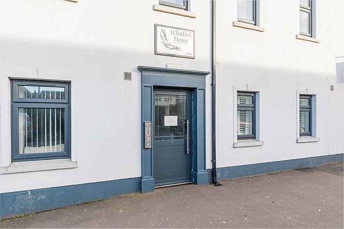 Apt 6 , Whitkirk House, 27 Main Street