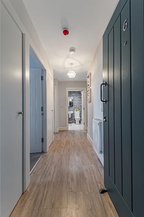 Apt 6 , Whitkirk House, 27 Main Street