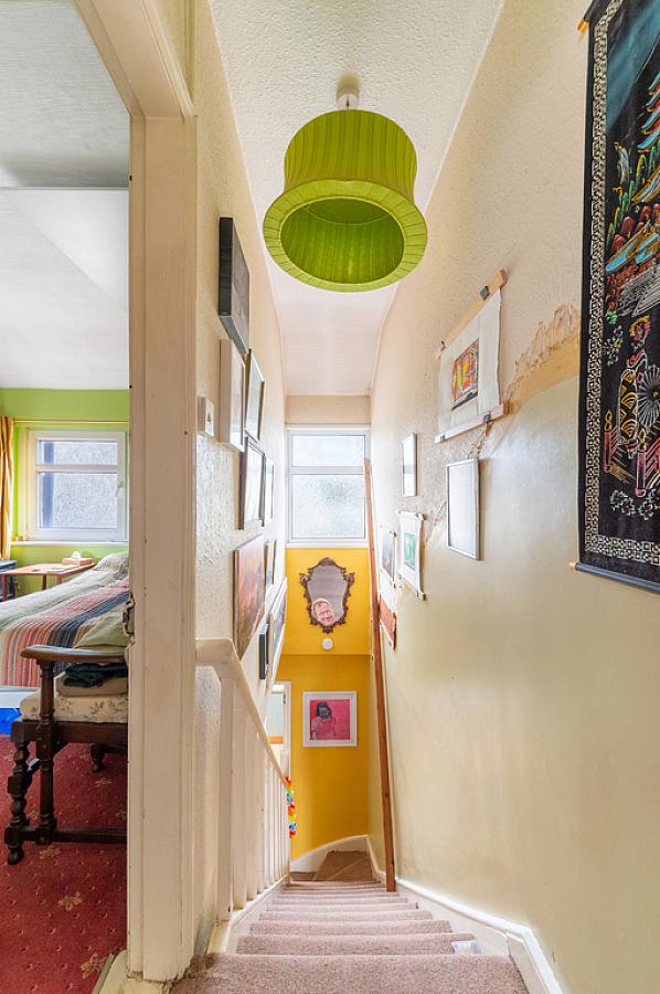 20 Meadowbank Avenue