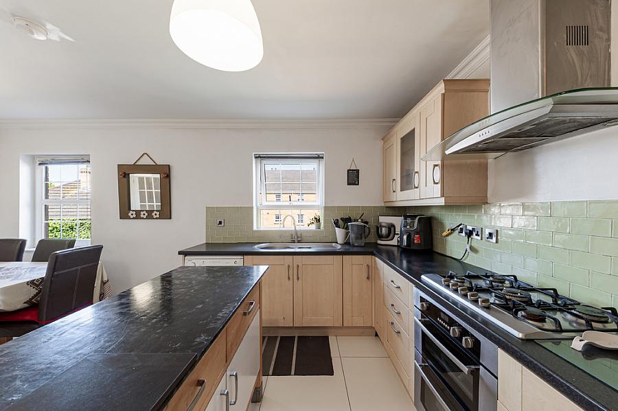 17 Lineybrook Cottages