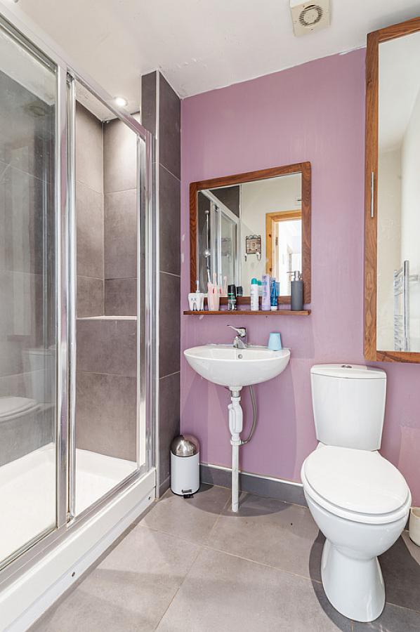 17 Lineybrook Cottages