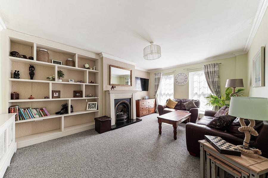 17 Lineybrook Cottages