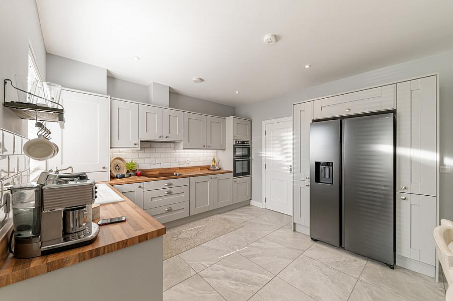 36 Rowanvale Crescent