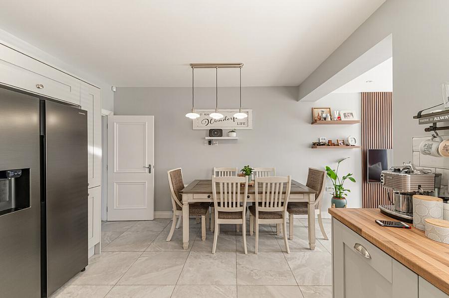 36 Rowanvale Crescent