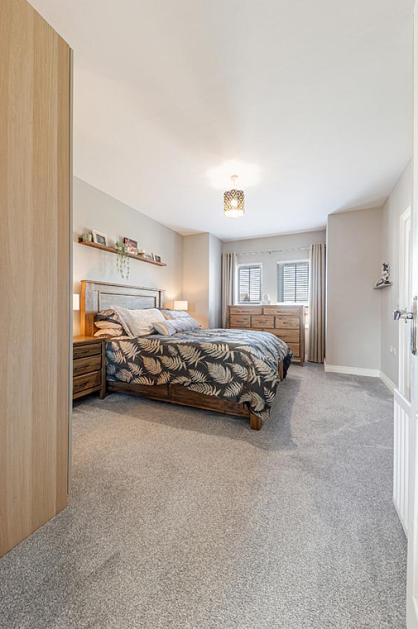 36 Rowanvale Crescent