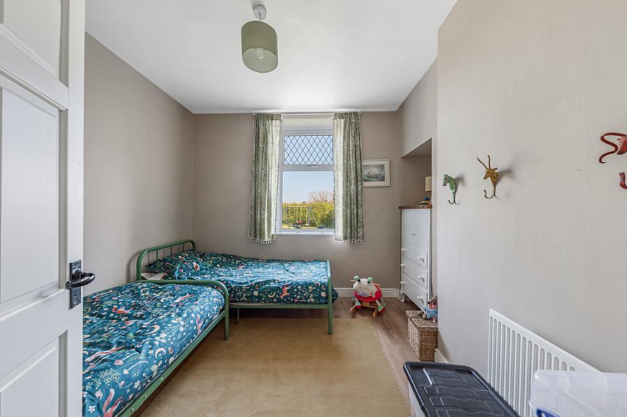 65 Ballyeasborough Road