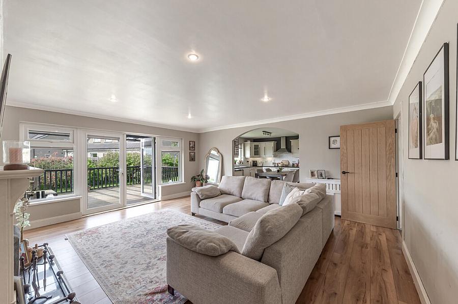 54 Lisbane Road