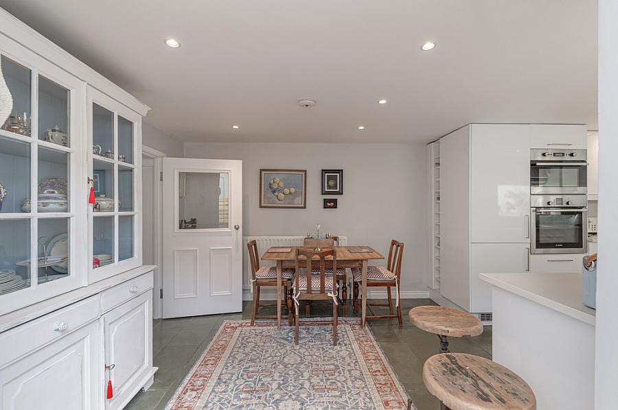 44 Shore Road