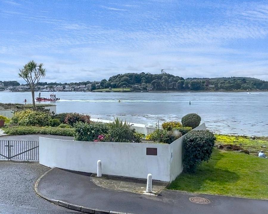 44 Shore Road