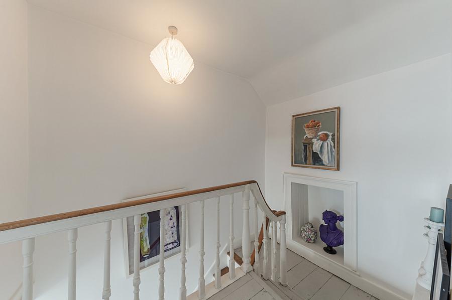 44 Shore Road