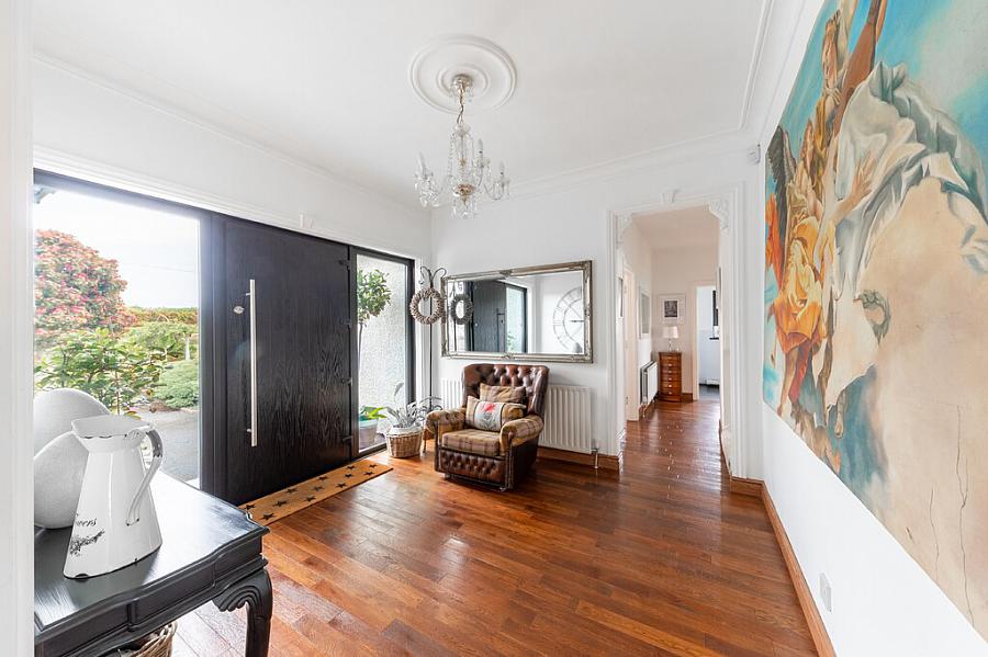 17a Bar Hall Road