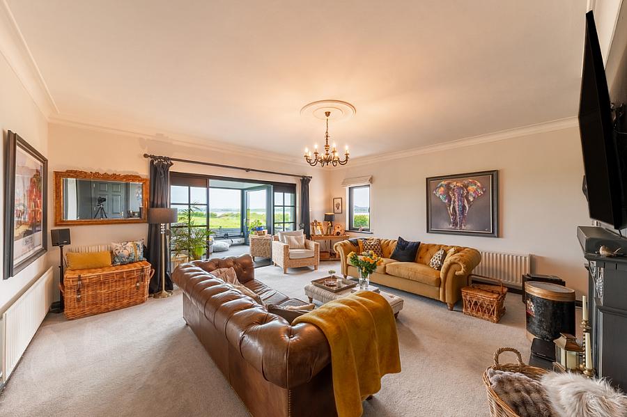 17a Bar Hall Road