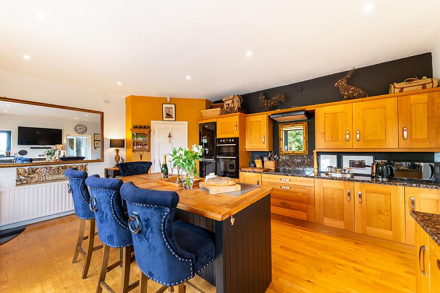 17a Bar Hall Road