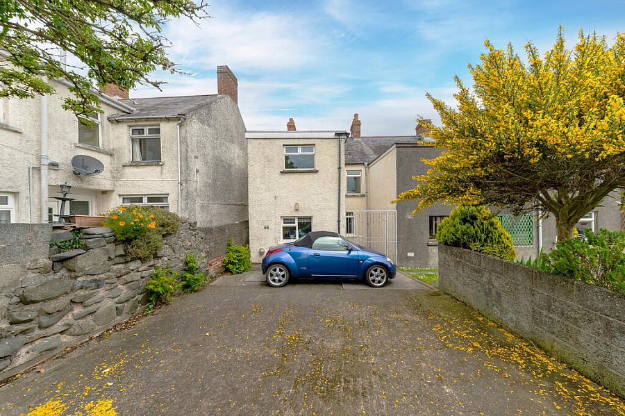 18 Shore Road