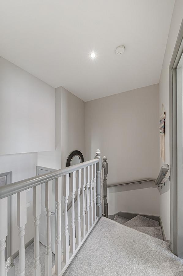 19 Prince Regent Park