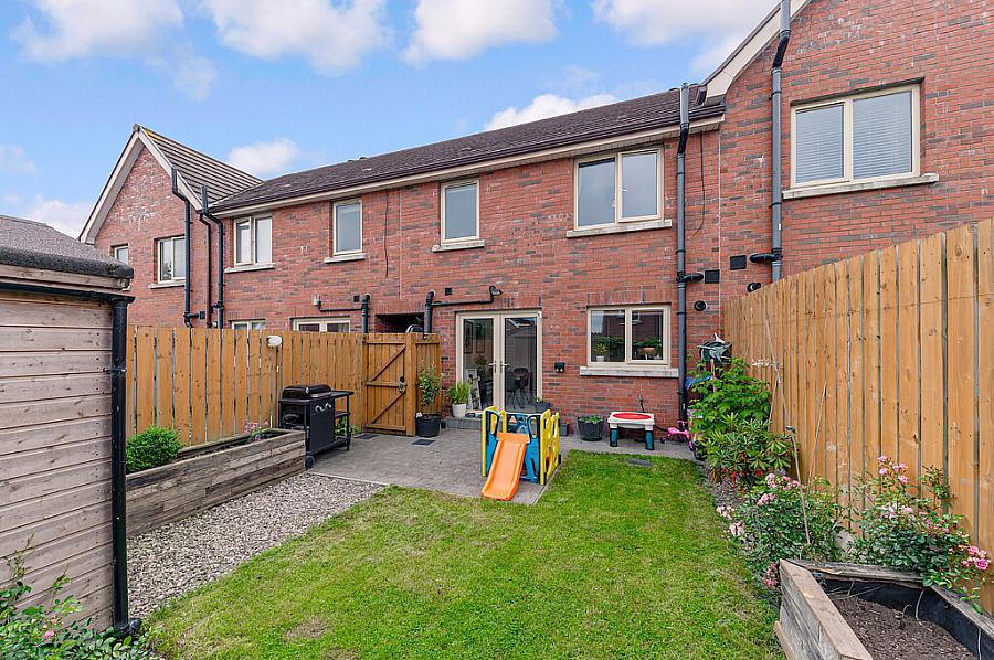 42 Ballyvarnet Lane
