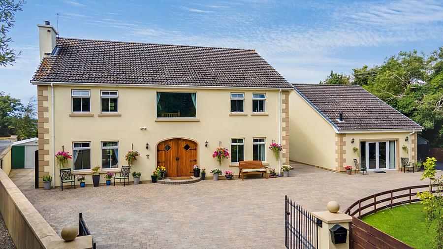 3 Coulters Hill
