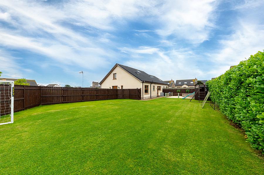 6 Castle Meadow Link
