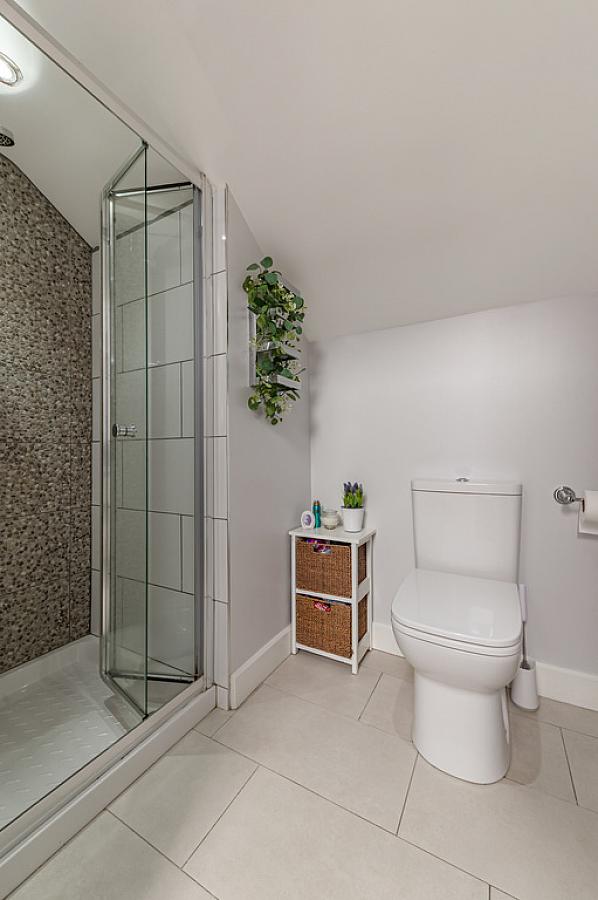 6 Castle Meadow Link