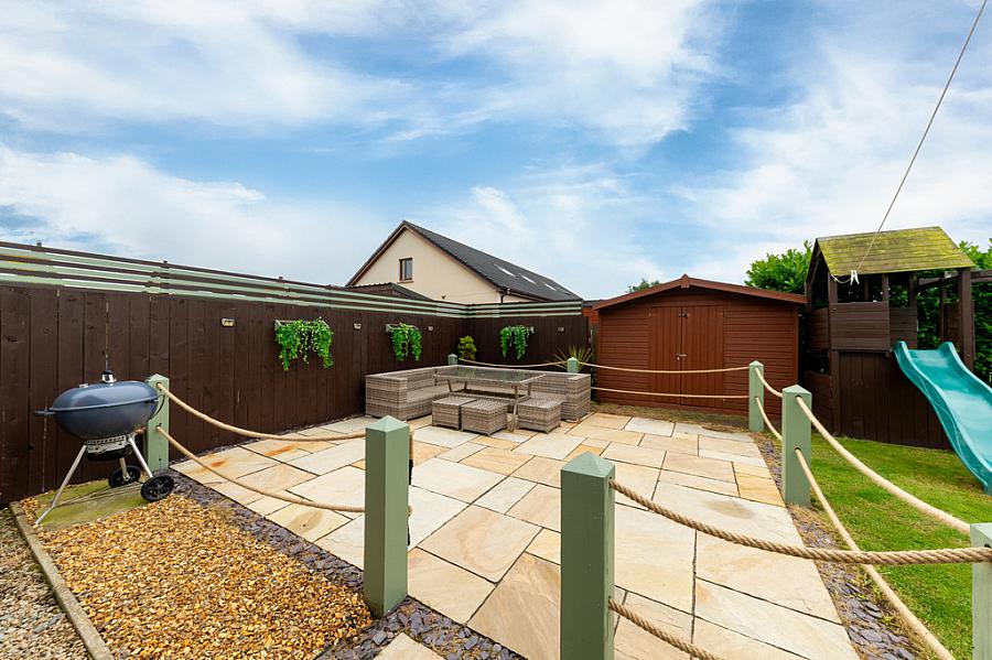 6 Castle Meadow Link