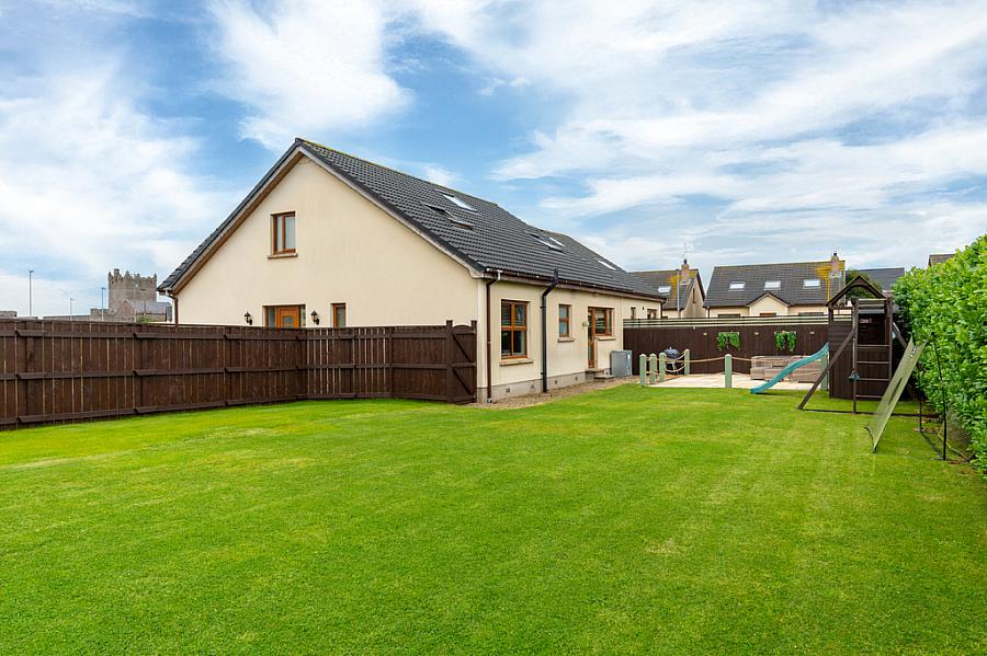 6 Castle Meadow Link