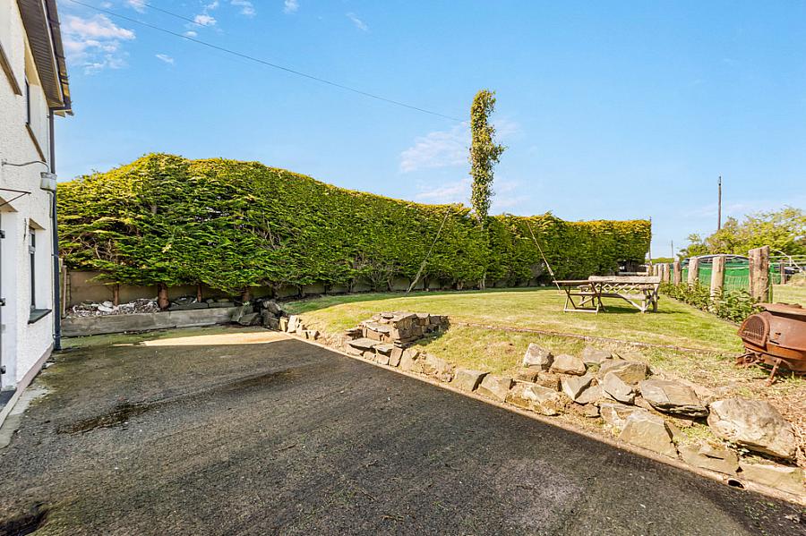 4 Ballyhaft Road
