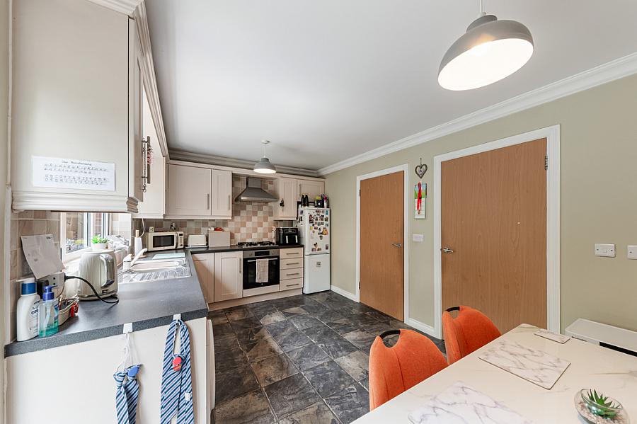 6 Old Dundonald Mews 6 Old Dundonald Mews