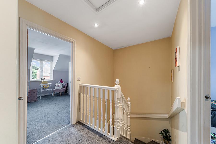 6 Old Dundonald Mews