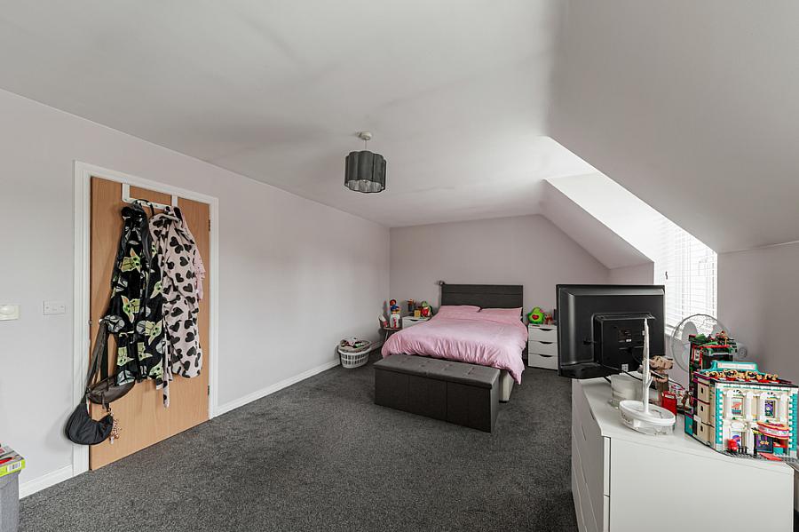6 Old Dundonald Mews