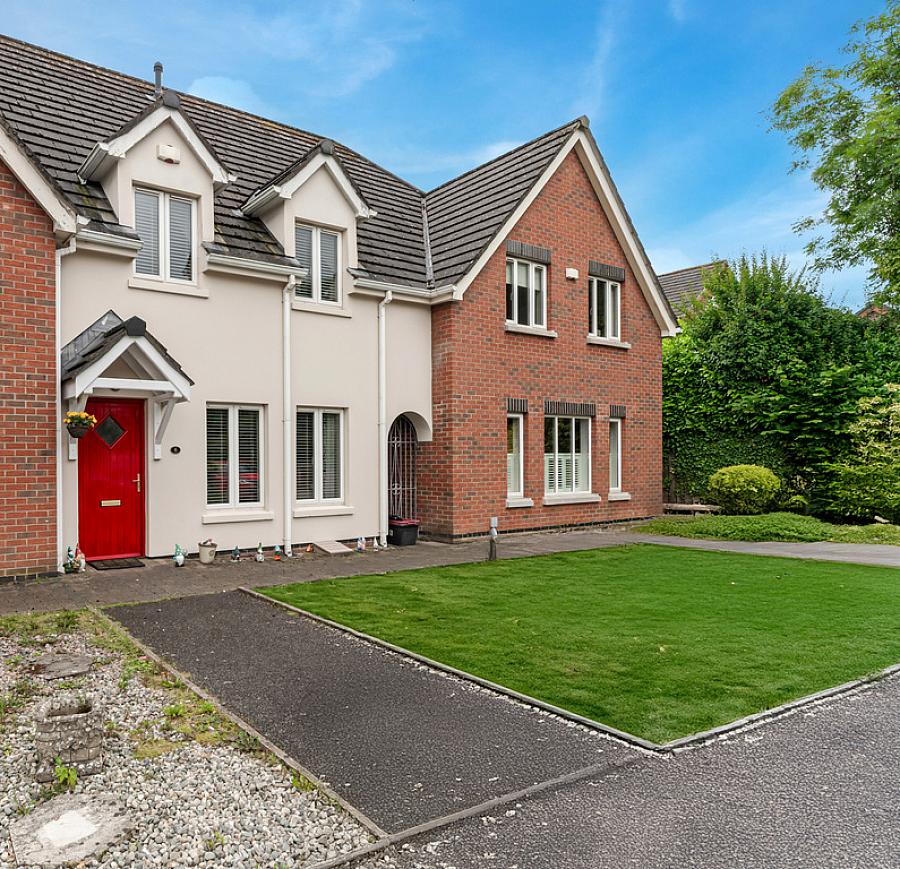 6 Old Dundonald Mews 6 Old Dundonald Mews