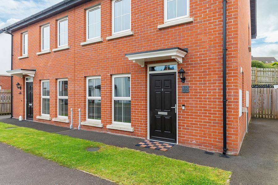 35 Orchard Hill Lane