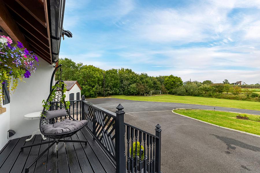 Lake Bridge, 13A Glastry Road
